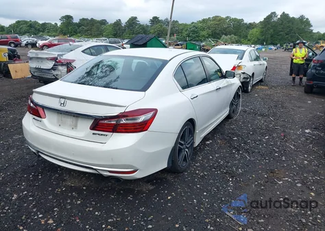 2017 Honda Accord Sport z USA, uszkodzony, nr VIN 1HGCR2F5XHA118839